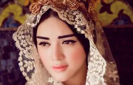 Lý Nhã Kỳ đẹp quyến rũ như nữ thần Hy Lạp